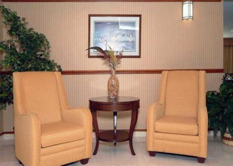 Comfort Inn & Suites Airport Convention Center North Charleston Exteriör bild
